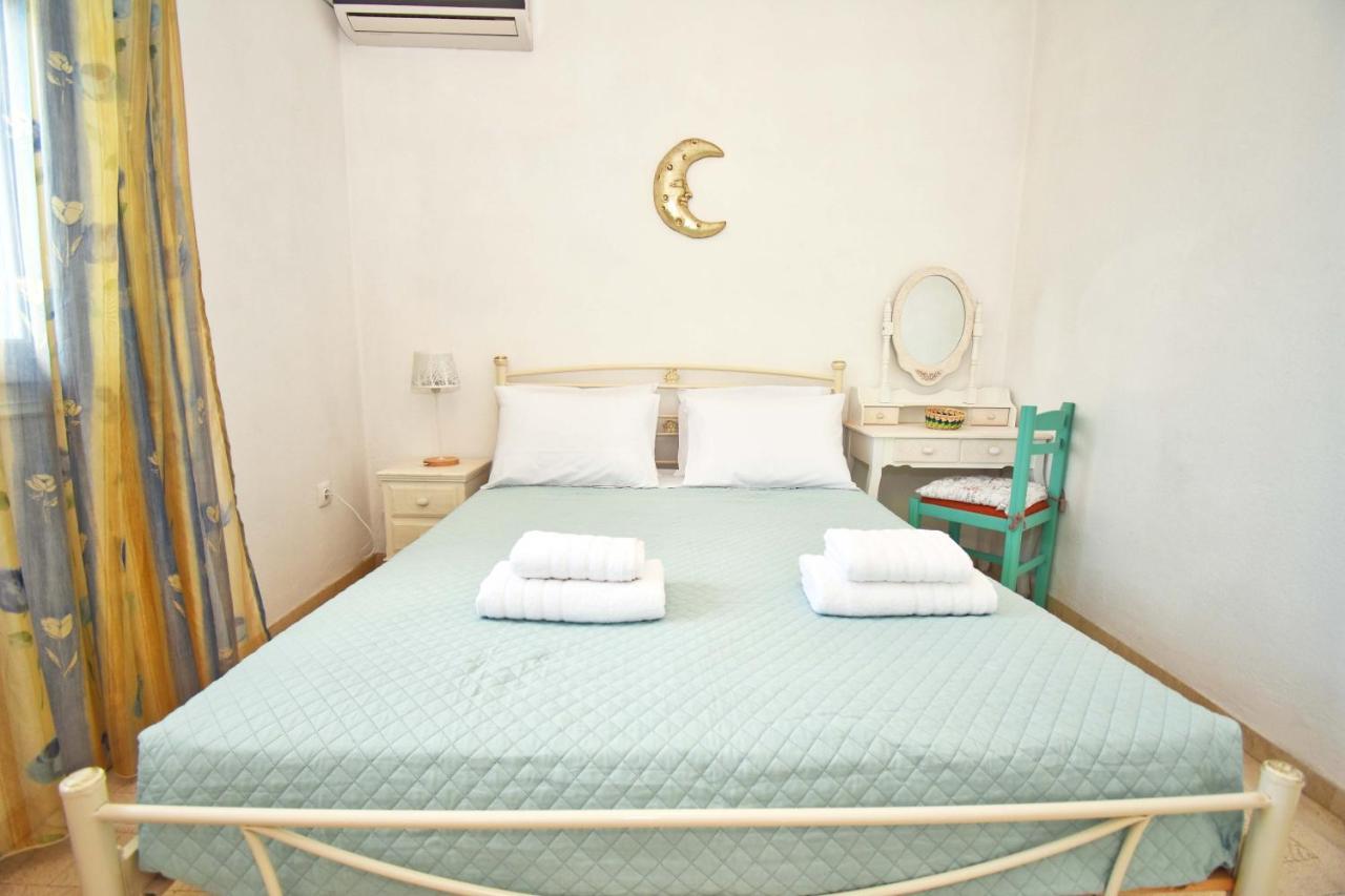 Ninas Cottage Linia Екстер'єр фото