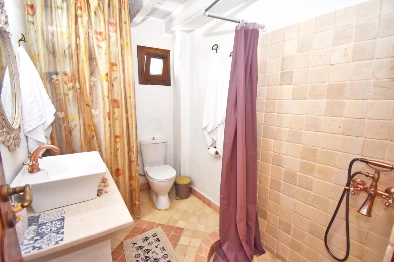 Ninas Cottage Linia Екстер'єр фото