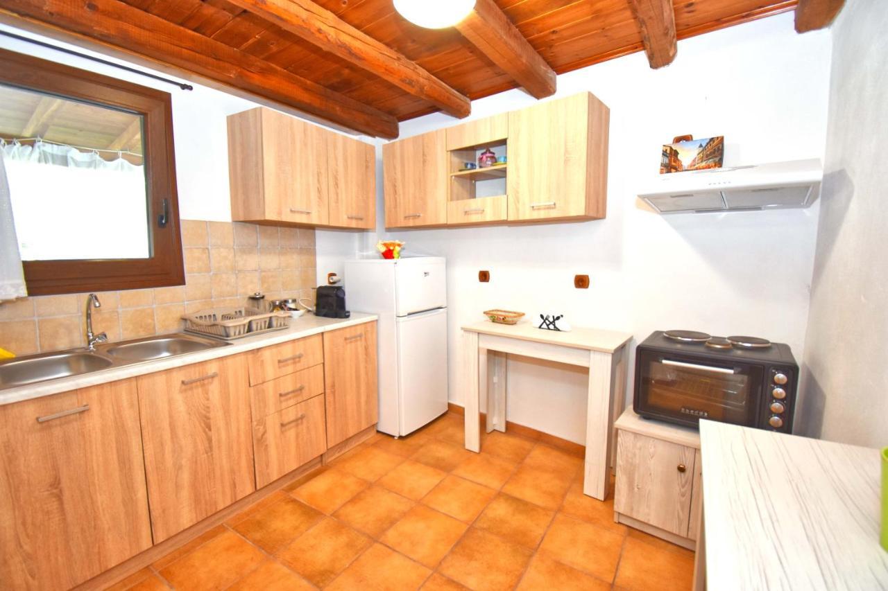 Ninas Cottage Linia Екстер'єр фото