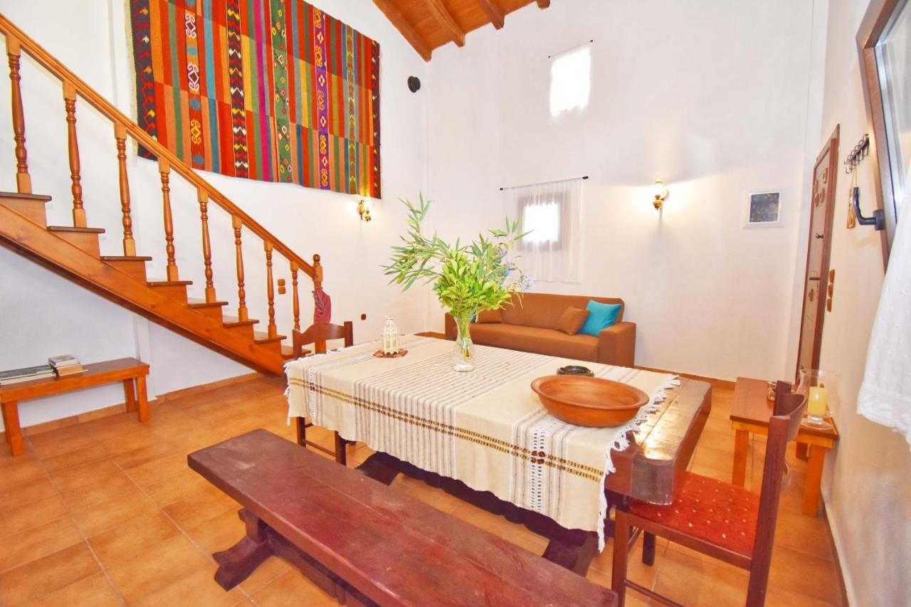 Ninas Cottage Linia Екстер'єр фото